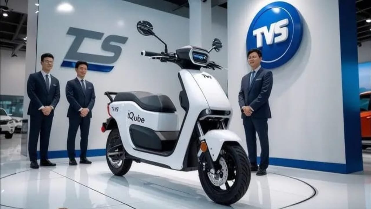 TVS iQube Electric Scooty 2025 – 540 km Range, 3.4 kWh Battery, 82 km/h Top Speed & Smart Connectivity for Just ₹65,000!